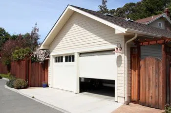 Golden Garage Door Service Columbus, OH 614-604-6901 - abt-cont-gr-18m